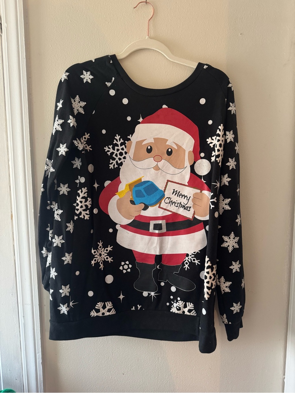 WoMen's Black Santa Graphic Christmas Sweater
